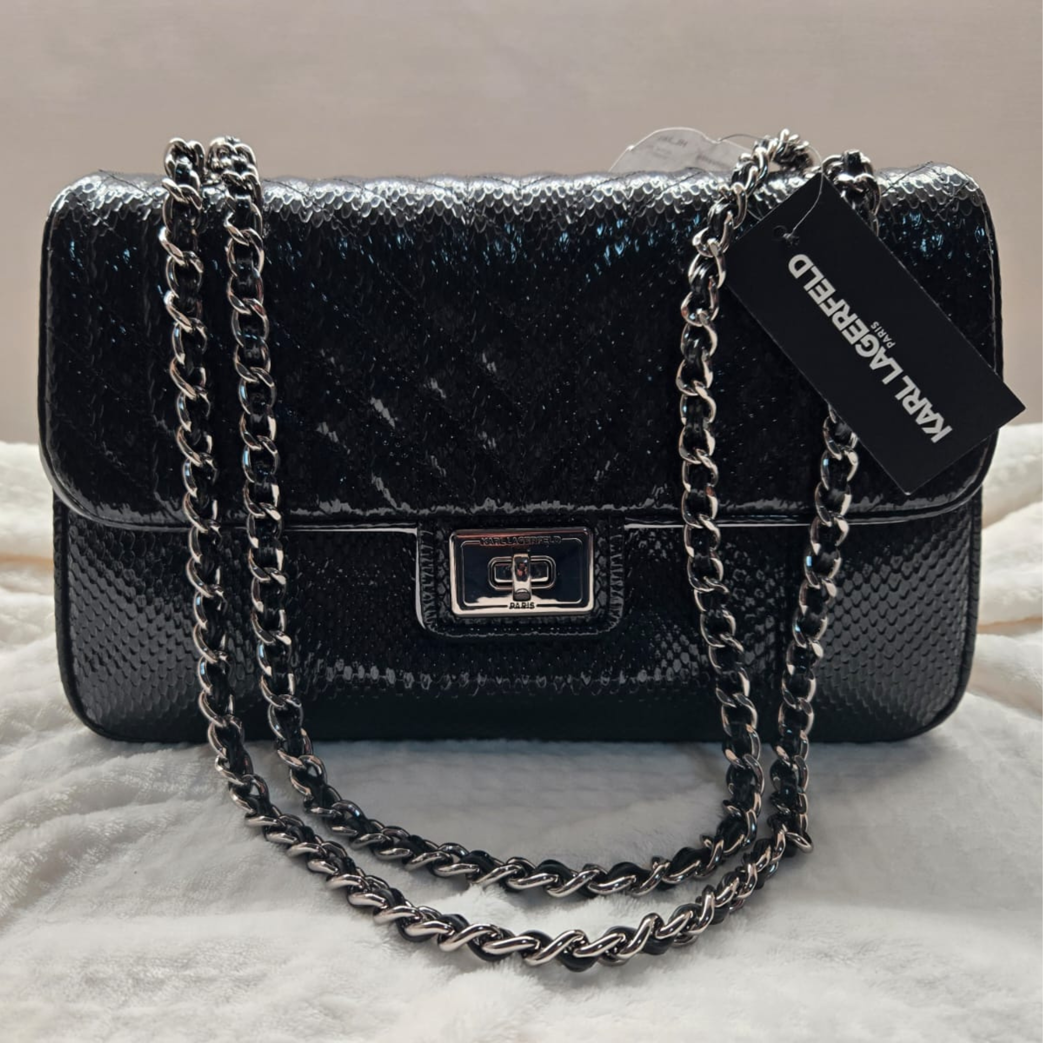 BOLSA KARL LAGERFELD COLOR NEGRO