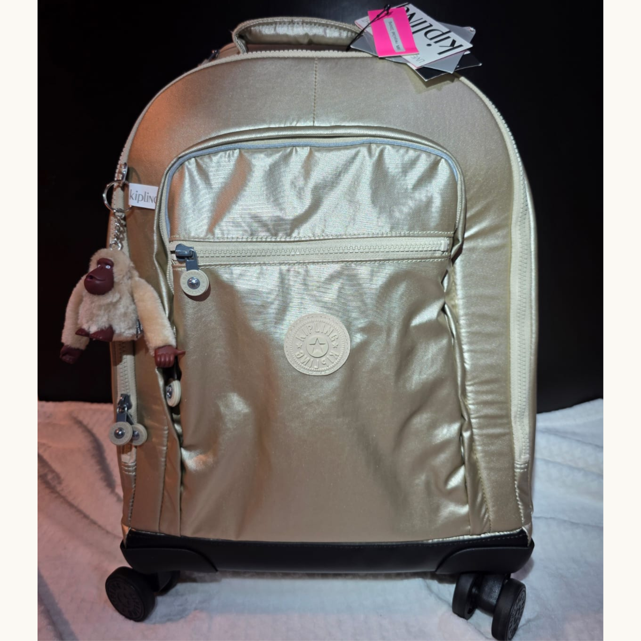 MOCHILA DE RUEDAS KIPLING NEW ZEA (DORADA)